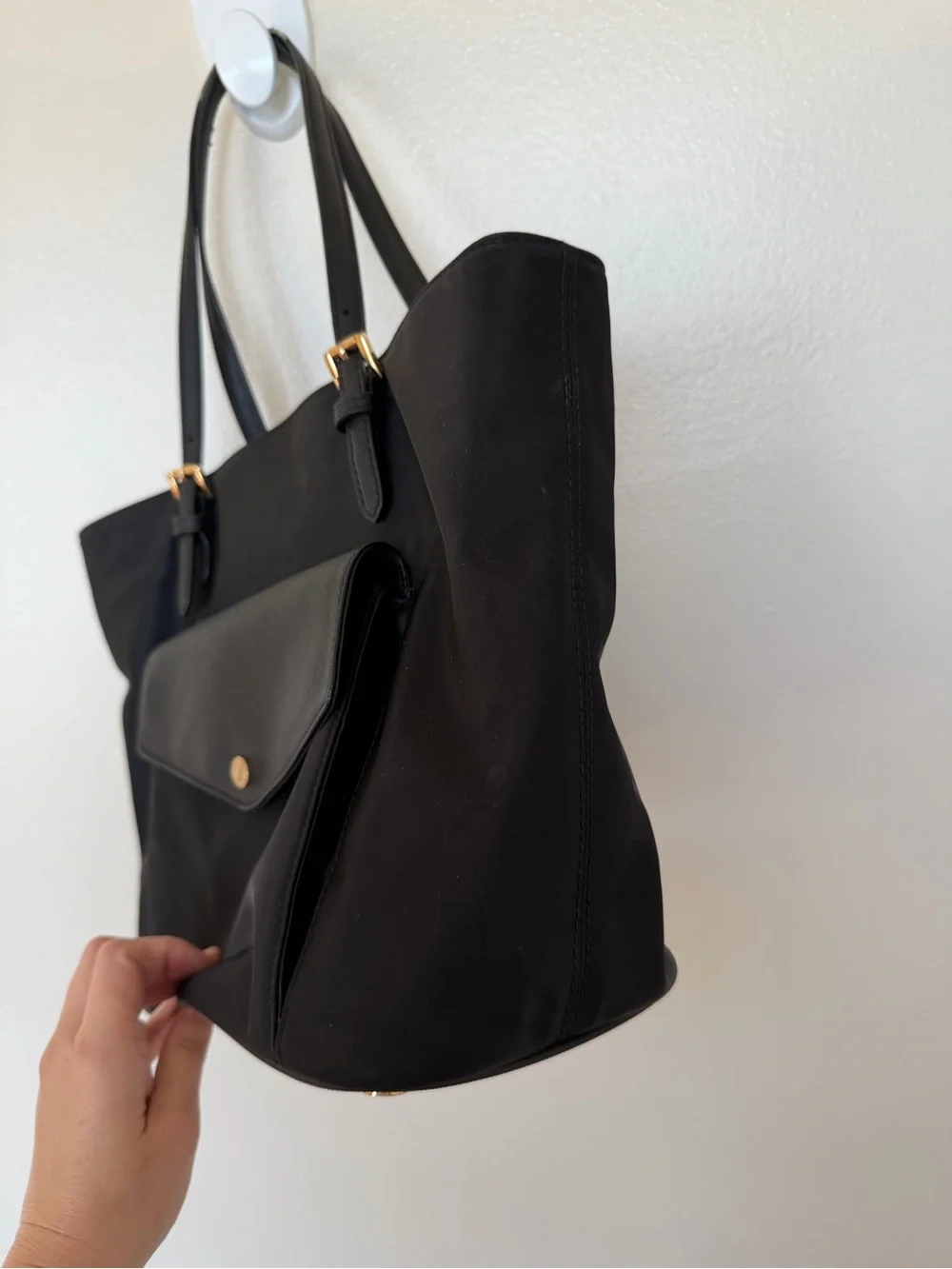 MICHAEL MICHAEL KORS Large Jet Set  Black Leather Snap Pocket Nylon Tote Bag